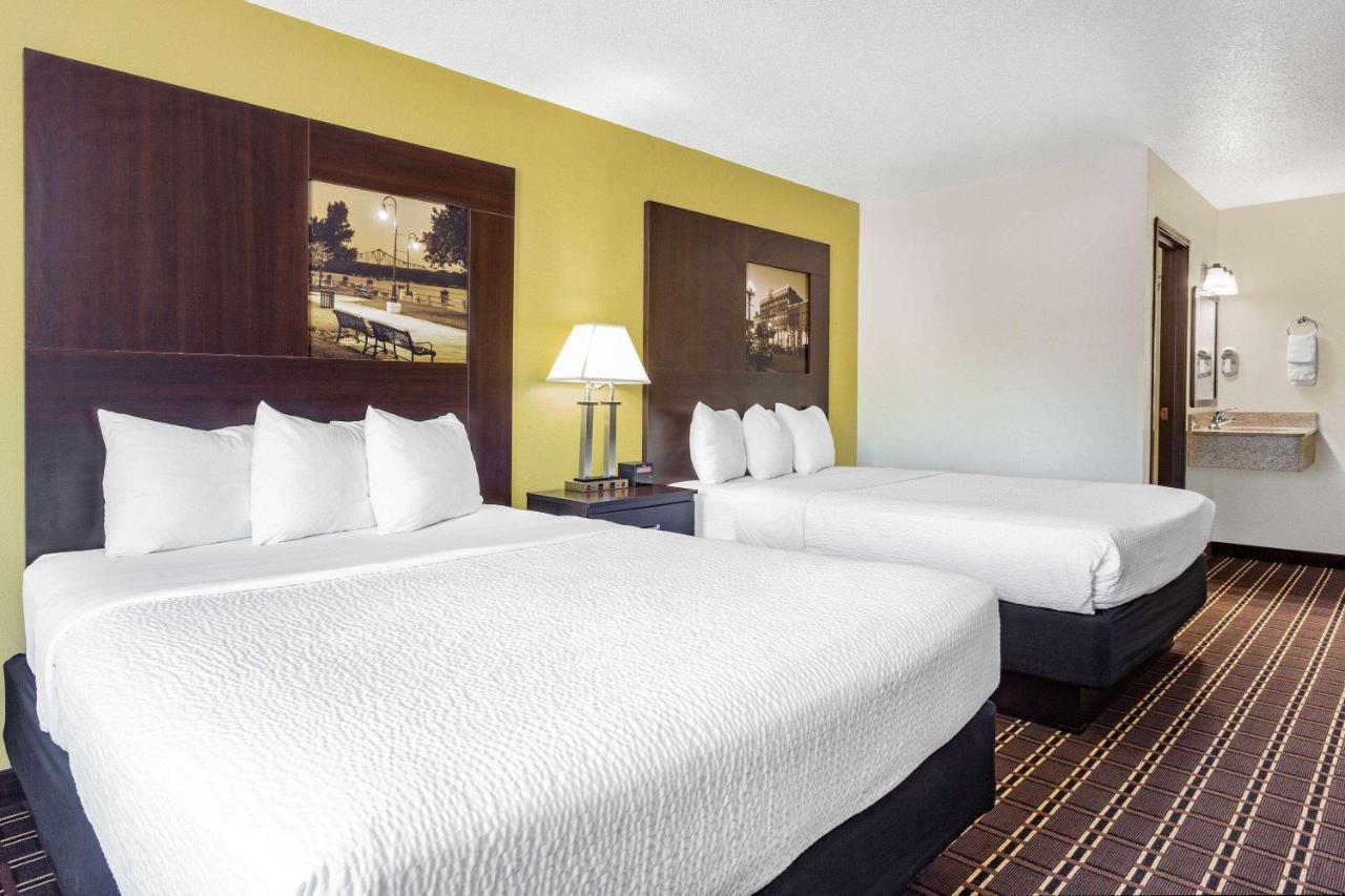 Super 8 By Wyndham La Crosse Ξενοδοχείο Εξωτερικό φωτογραφία